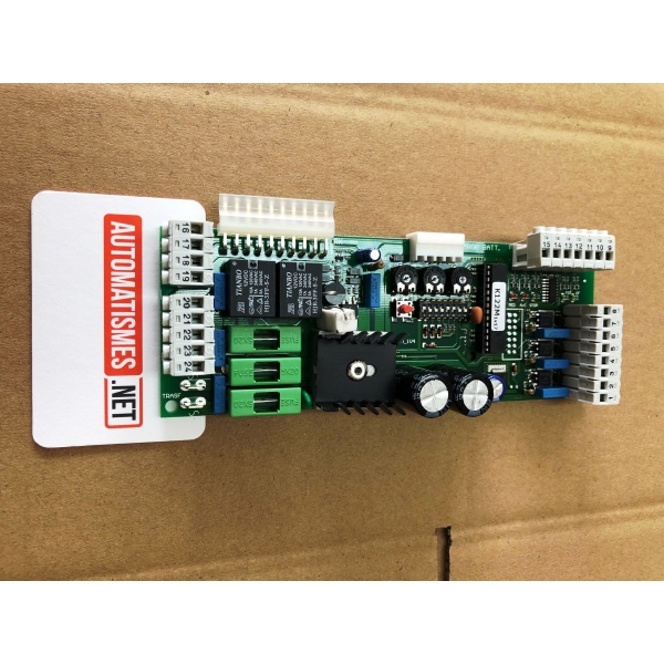 Carte TAU K122M
